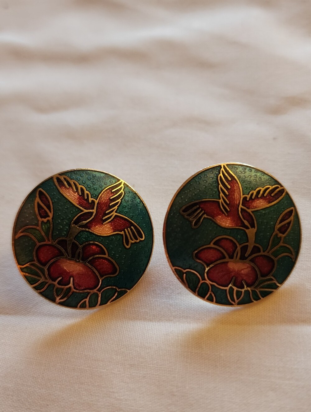 Vintage Cloisonne Enamel Floral Pierced Earrings Gold Tone Flower Hummingbird 1"